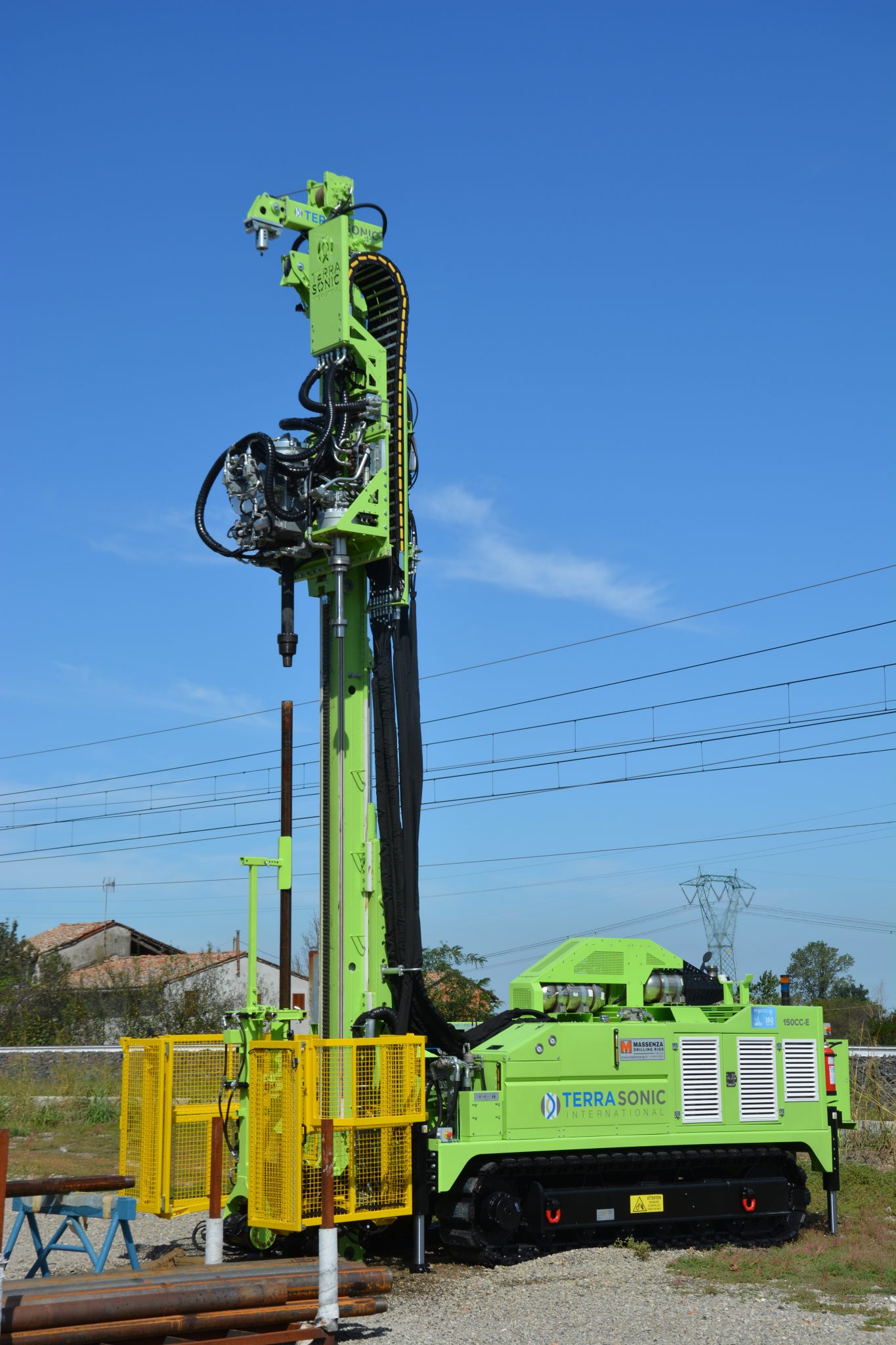Under Rotation Guard TSi 150CC-E Compact-Crawler (CE-Certified) - Terra Sonic International